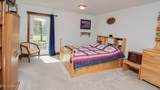 688 Champs Rd - Photo 17