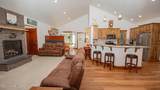 688 Champs Rd - Photo 8
