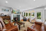 982 Center Valley Rd - Photo 16