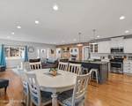 1009 11th St - Photo 11