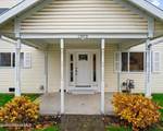 1009 11th St - Photo 4