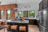 301 17TH St - Photo 45