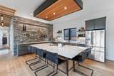 301 17TH St - Photo 5