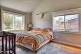 102 Railroad Ave - Photo 13