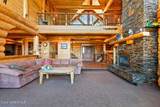 1050 Greenview Ln - Photo 11