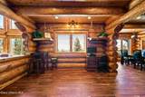 1050 Greenview Ln - Photo 22