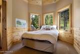 1050 Greenview Ln - Photo 35