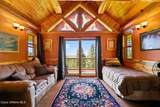 1050 Greenview Ln - Photo 41