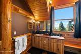 1050 Greenview Ln - Photo 43