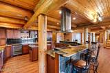 1050 Greenview Ln - Photo 6