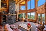 1050 Greenview Ln - Photo 9