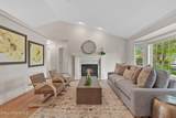 1589 Cromwell Dr - Photo 4
