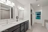 990 Goldfinch Ln - Photo 14