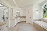 2484 Woodstone Dr - Photo 20