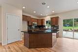 1940 Forest Ridge St - Photo 11