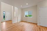 1940 Forest Ridge St - Photo 6