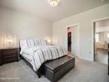 898 Railroad Avenue - Photo 16