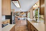 17434 Meadowview Ln - Photo 11