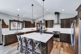9101 Chateaux Dr - Photo 11