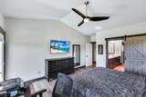 9101 Chateaux Dr - Photo 16