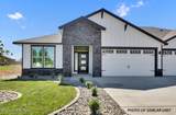1109 Country Club Dr - Photo 1
