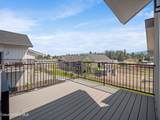 998 Railroad Avenue - Photo 12