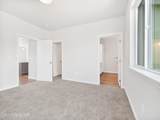 998 Railroad Avenue - Photo 17