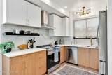 112 Hattie Ave - Photo 1