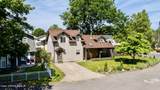 303 19TH St - Photo 2