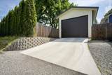 303 19TH St - Photo 34