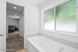 21714 Lakeview Dr - Photo 45