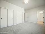 1033 Railroad Ave - Photo 18