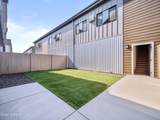 1035 Railroad Ave - Photo 32