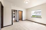 2762 Neptune St - Photo 14