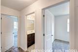 18805 Riverside Ct - Photo 3