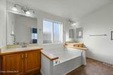 1942 Yorkshire Ave - Photo 15