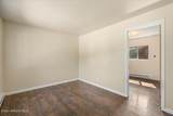 817 Upland Dr - Photo 5