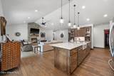5864 Twin Lakes Rd - Photo 16