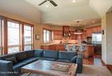 2175 Packsaddle Dr - Photo 32