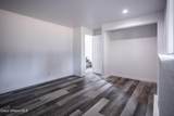 919 Spruce Ave - Photo 7