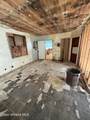 312 River St - Photo 19
