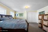 525 Bay Dr - Photo 22