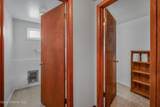 19459 Riverview Dr - Photo 16