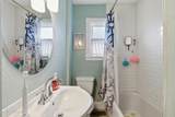 930 7th St - Photo 15