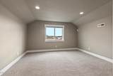 22835 Edgewater Ln - Photo 19