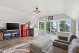 21651 Lakeview Dr - Photo 24