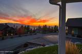 1780 Grandview Dr - Photo 57