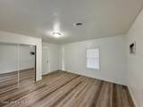 204 Chestnut St - Photo 10