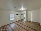 204 Chestnut St - Photo 9