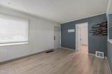 727 Crown Ave - Photo 4